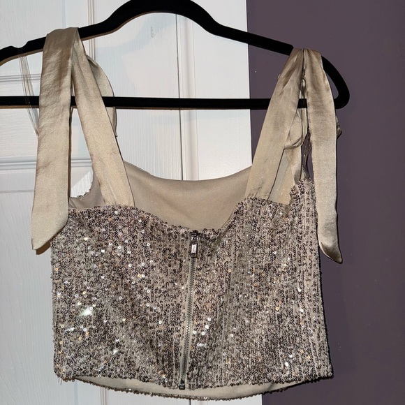 SO Beige Sequin Crop Top - Picture 2 of 2